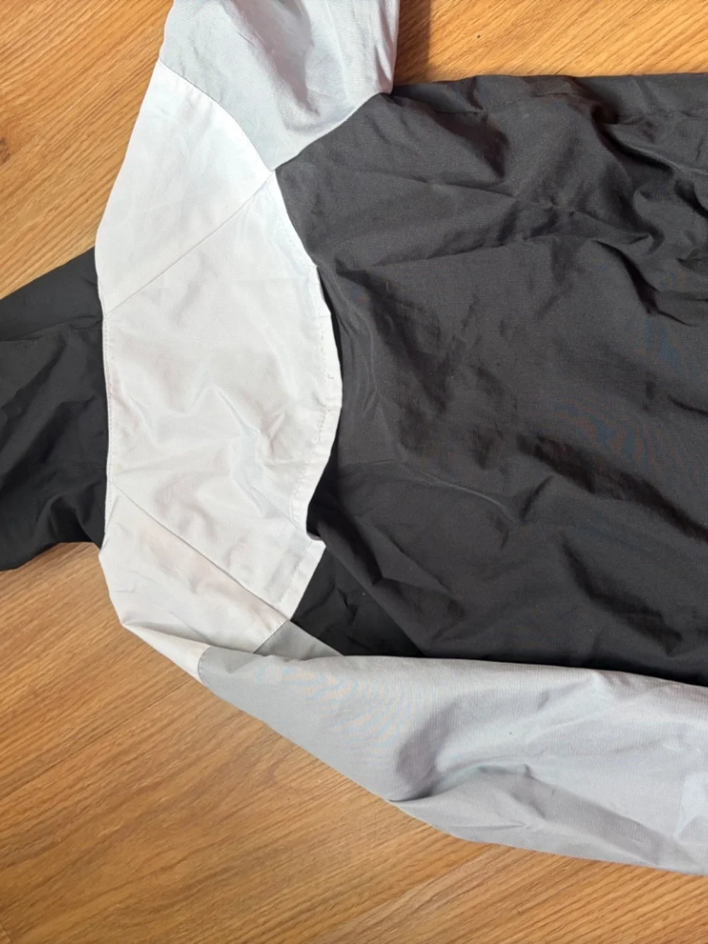 Nike windbreaker/rain jacket